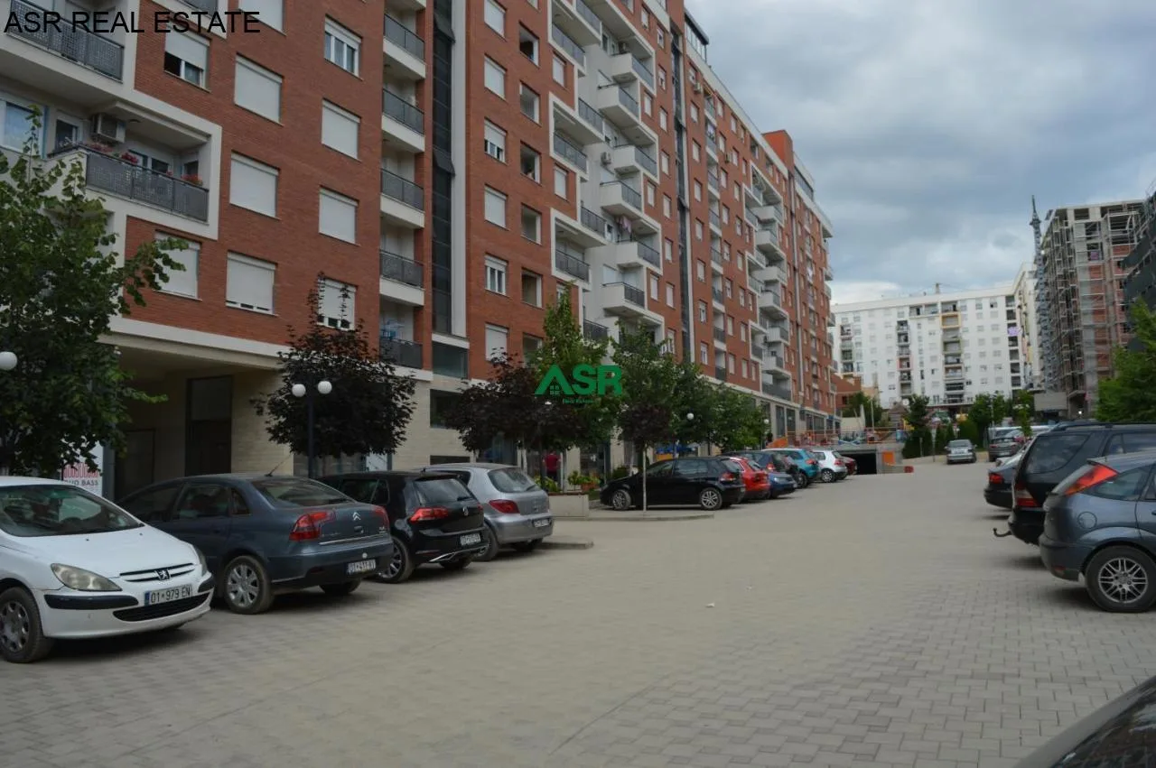 #ID:4133 Banesë 54.4m2 me #qira në rrugen Muharrem Fejza kompleksi Blini