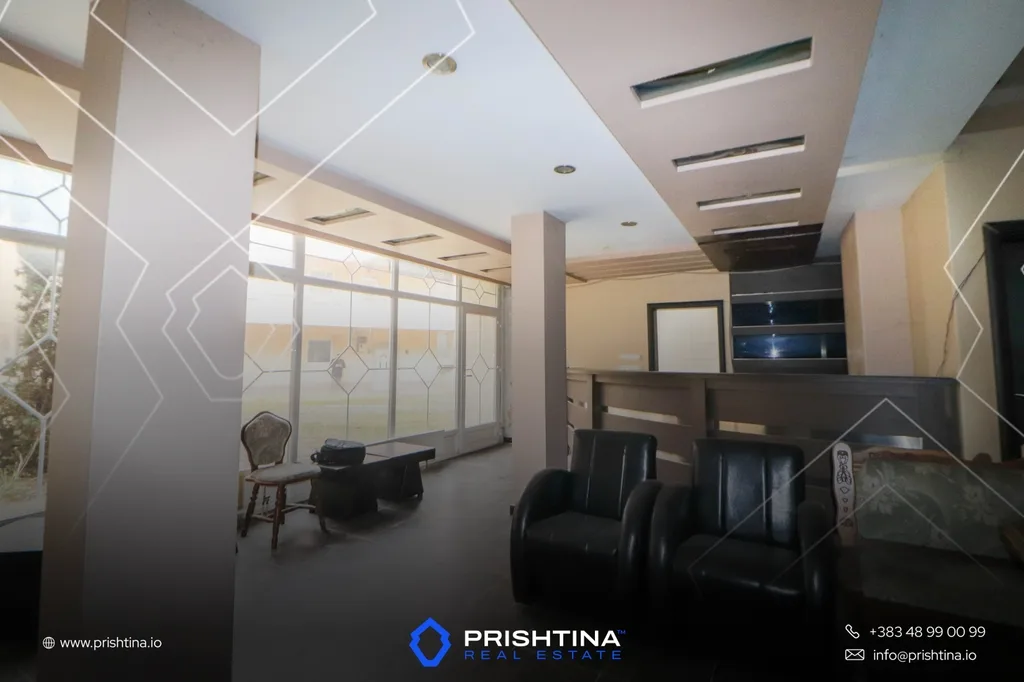 Objekt me qira 1150m² në Emshir