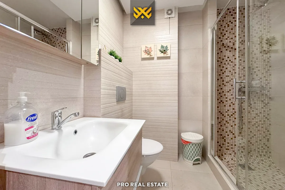 Banesë / Zyrë 94.3m² me #QIRA te Rruga B