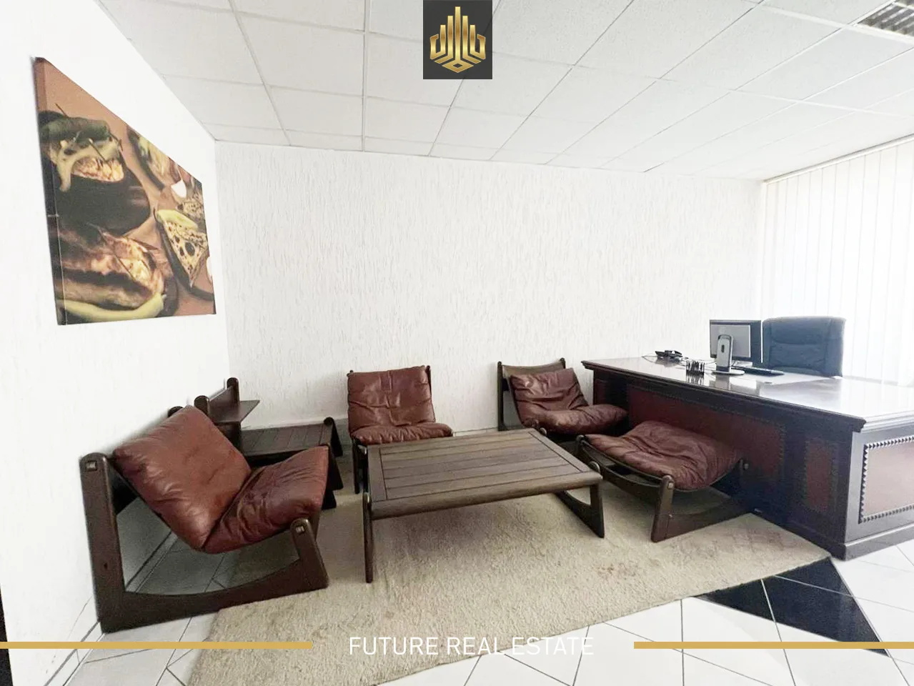 Shtëpia me QIRA/330m2