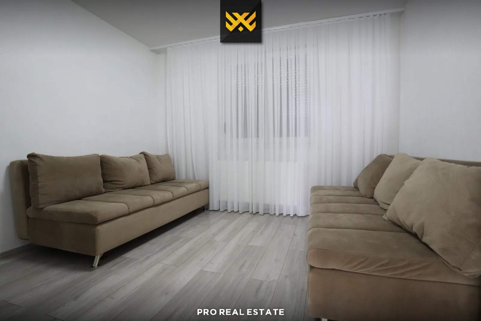 Shtëpi 240m² në #SHITJE në Çagllavicë.