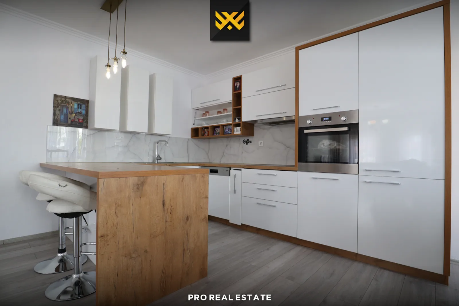 Shtëpi 240m² në #SHITJE në Çagllavicë.