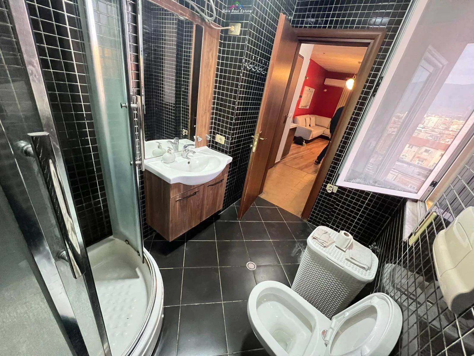 Apartament Me Qera 2+1 Tek Rruga e Barrikadave (ID B2201808) Tirane
