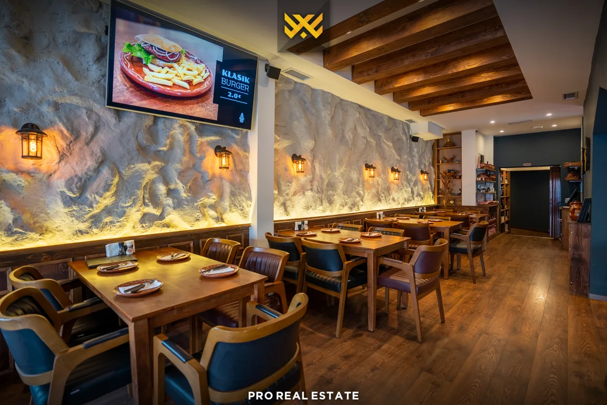 Lokal 198m²+50m² për #SHITJE në Dardani