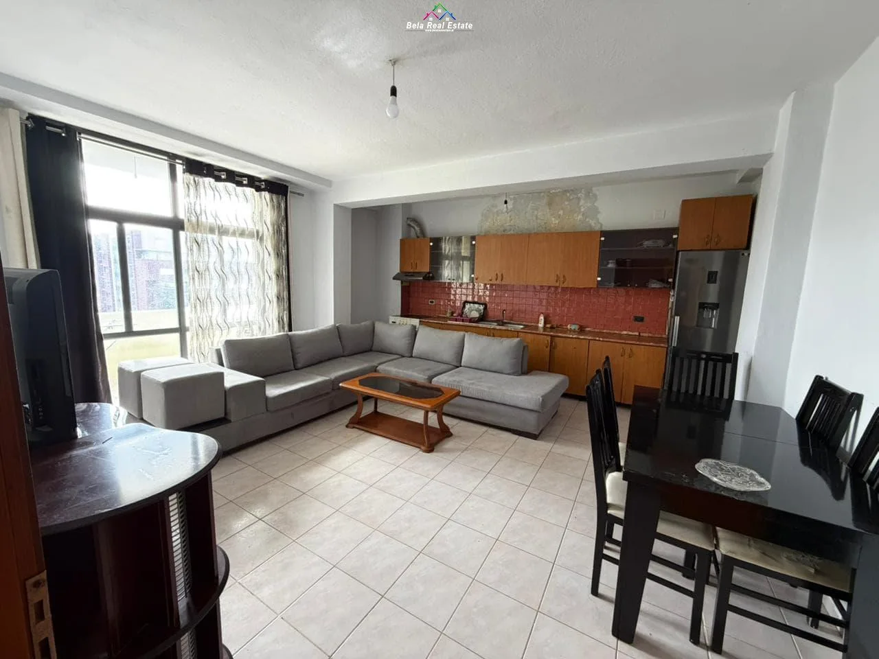 Apartament 2+1 Me Qera Tek Rruga 5 Maji (ID B2201747) Tirane
