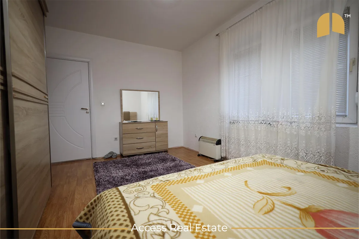 Shtëpi në SHITJE me FLETË POSEDUESE 220m² - Arbëri