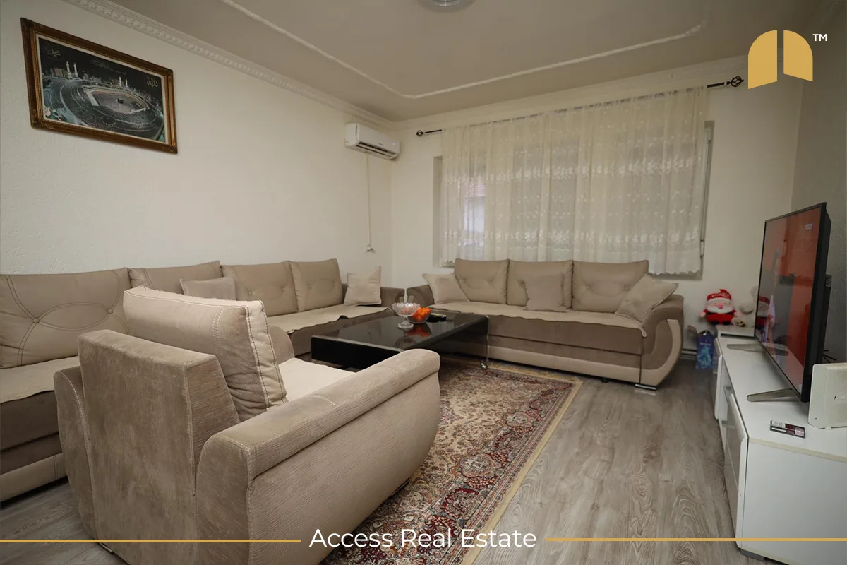 Shtëpi në SHITJE me FLETË POSEDUESE 220m² - Arbëri