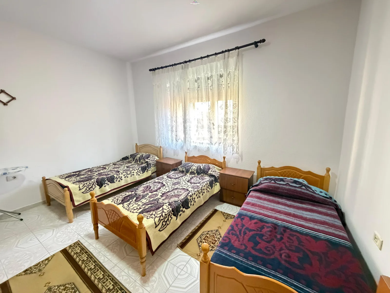 Apartament Me Qera 1+1 Tek Rruga e Barrikadave ( ID B211445) Tirane