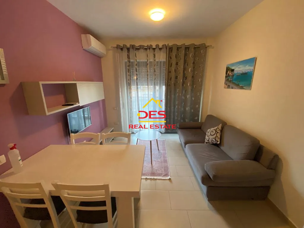 Shitet apartament 2+1 te diamond hill ,vlorë.