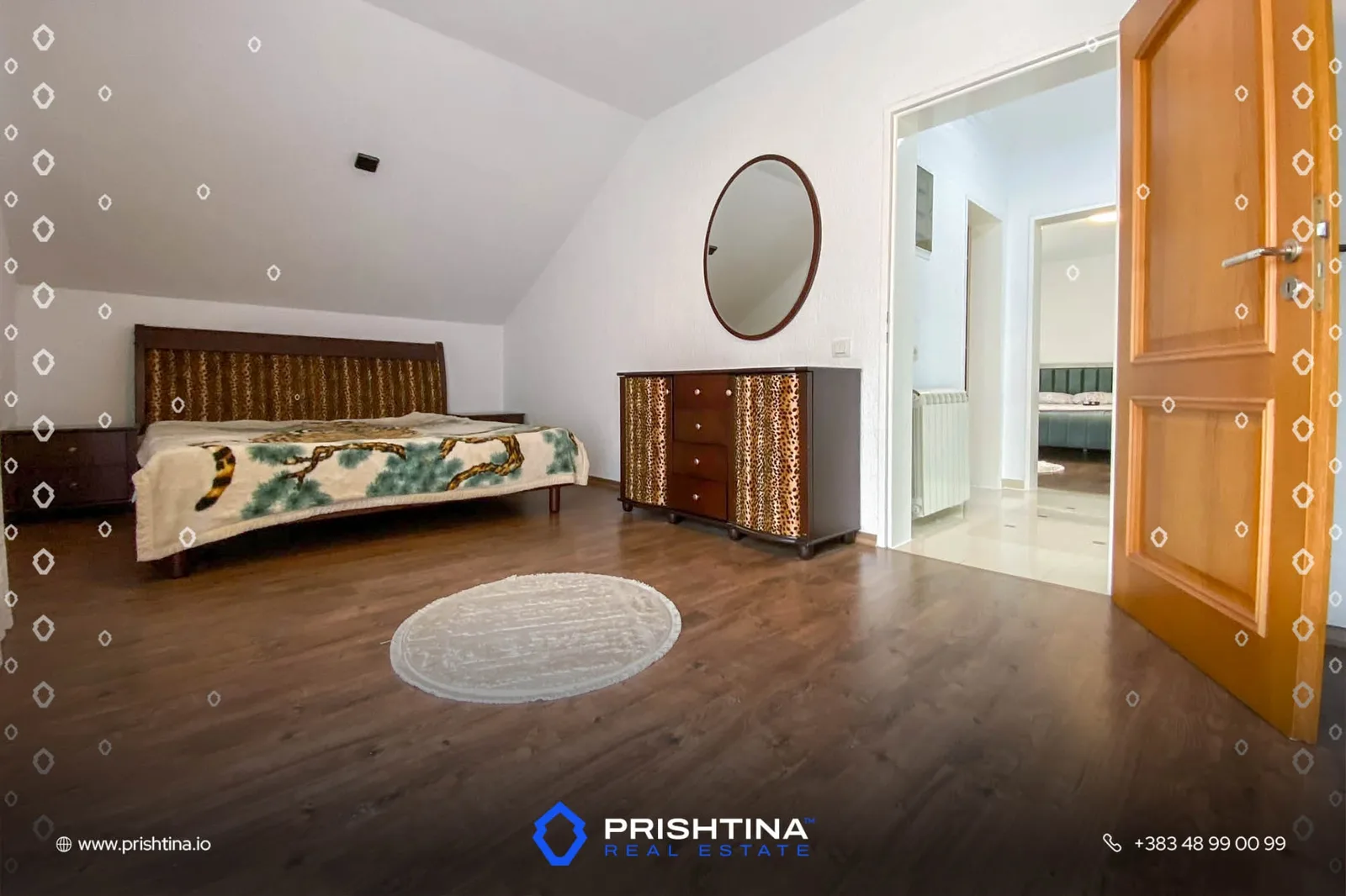 Shtëpi me qira 250m² + 3 ari në Emshir