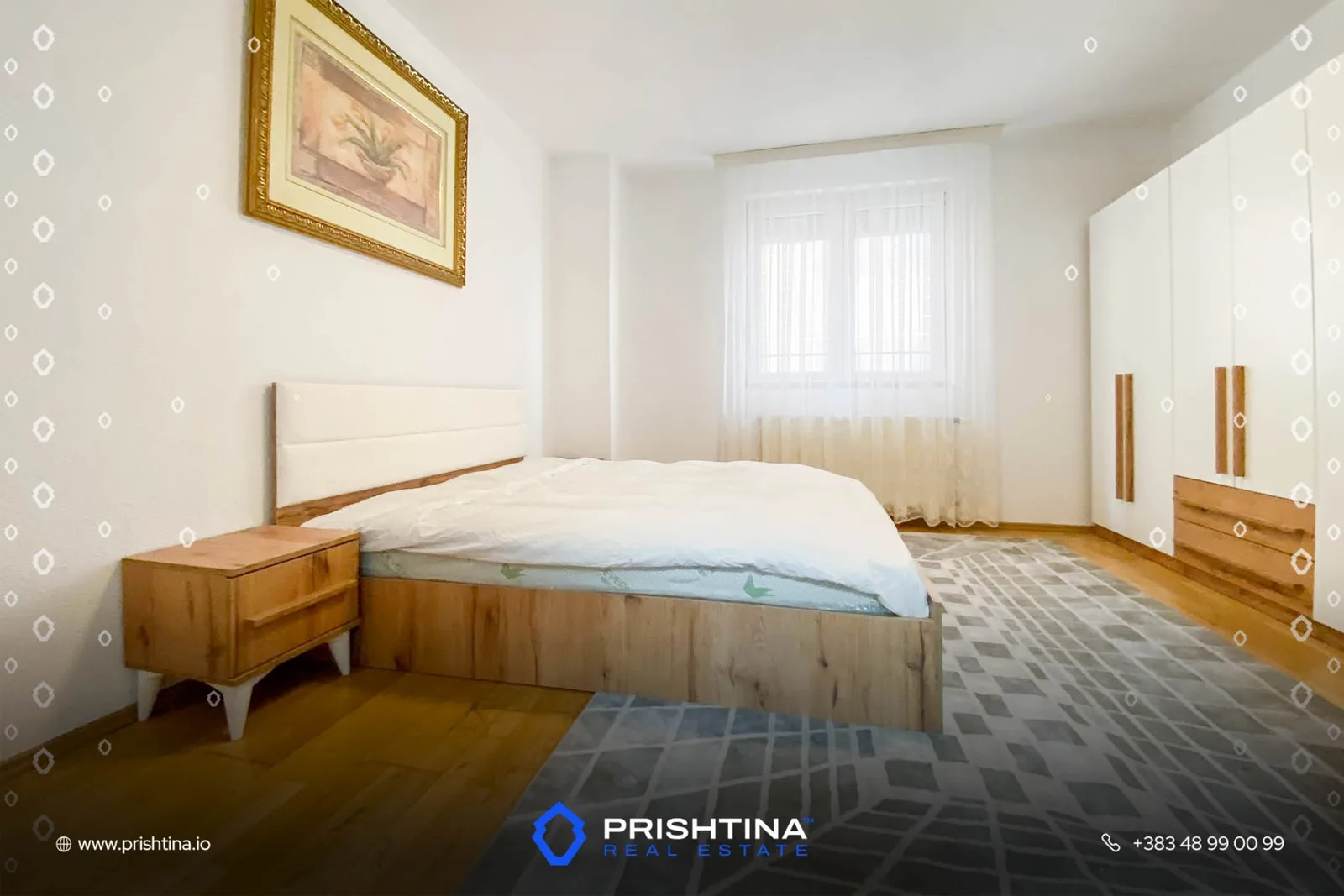 Shtëpi me qira 250m² + 3 ari në Emshir