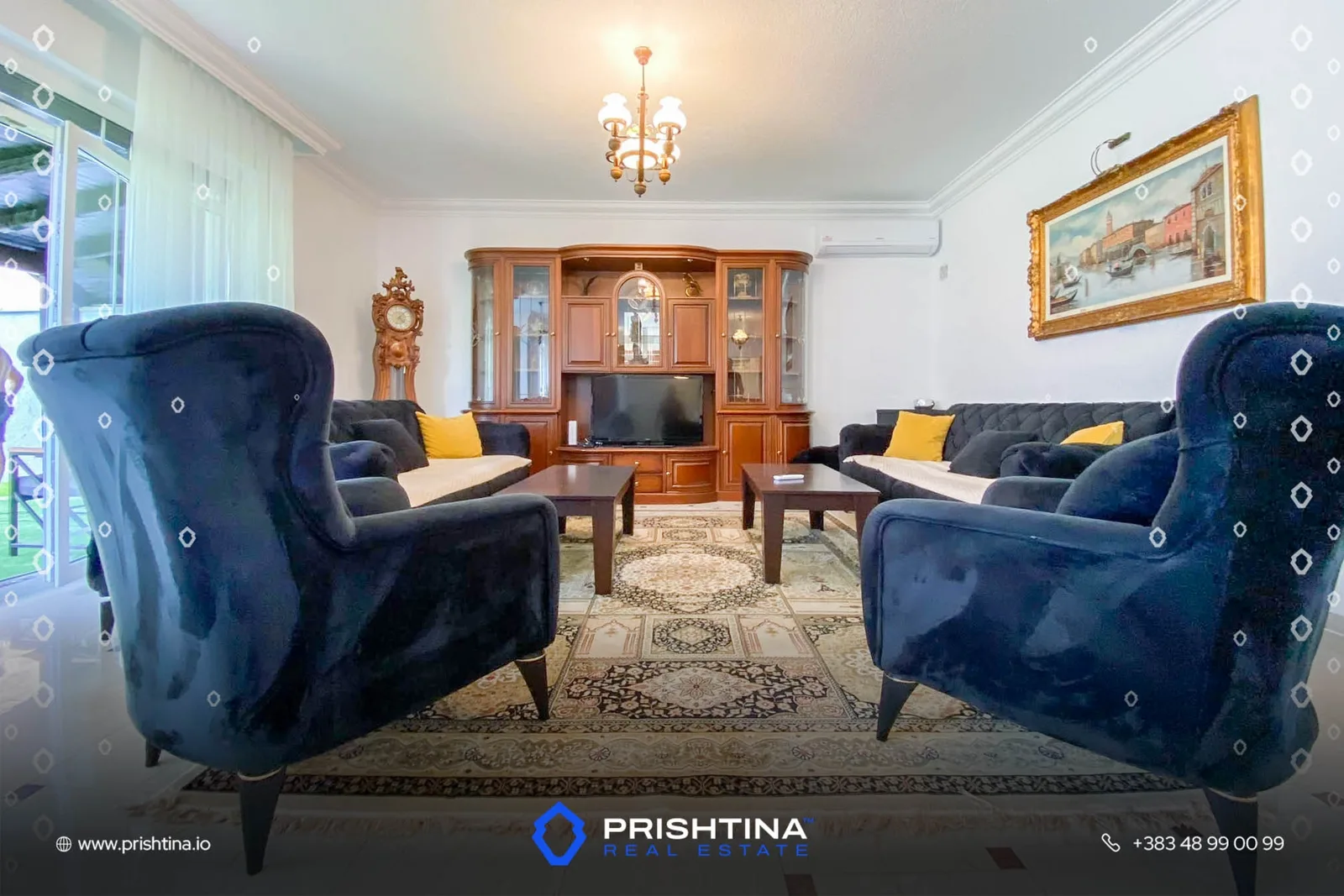 Shtëpi me qira 250m² + 3 ari në Emshir