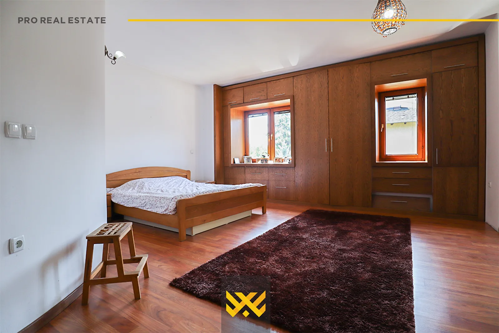 Shtëpi 300m² me #QIRA në Tokbashqe.