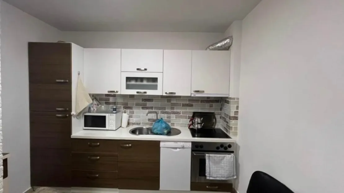 Banesë në shitje në Kalabri(Emshir)