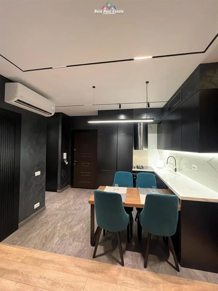 Apartament Me Qera 2+1 tek Rruga e Barrikadave (ID B2201068) Tirane