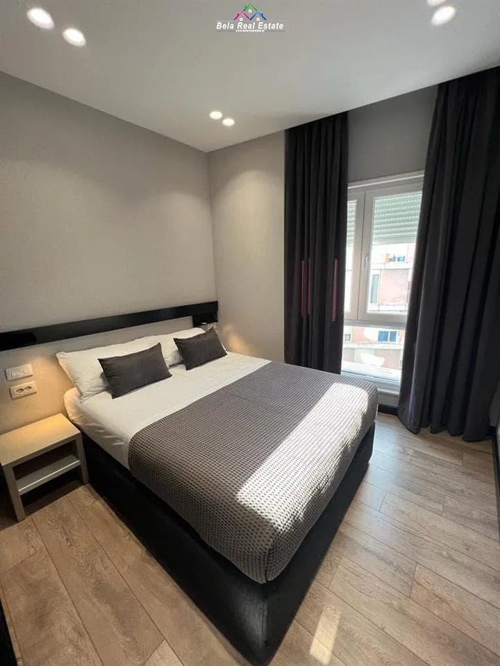 Apartament Me Qera 2+1 tek Rruga e Barrikadave (ID B2201068) Tirane