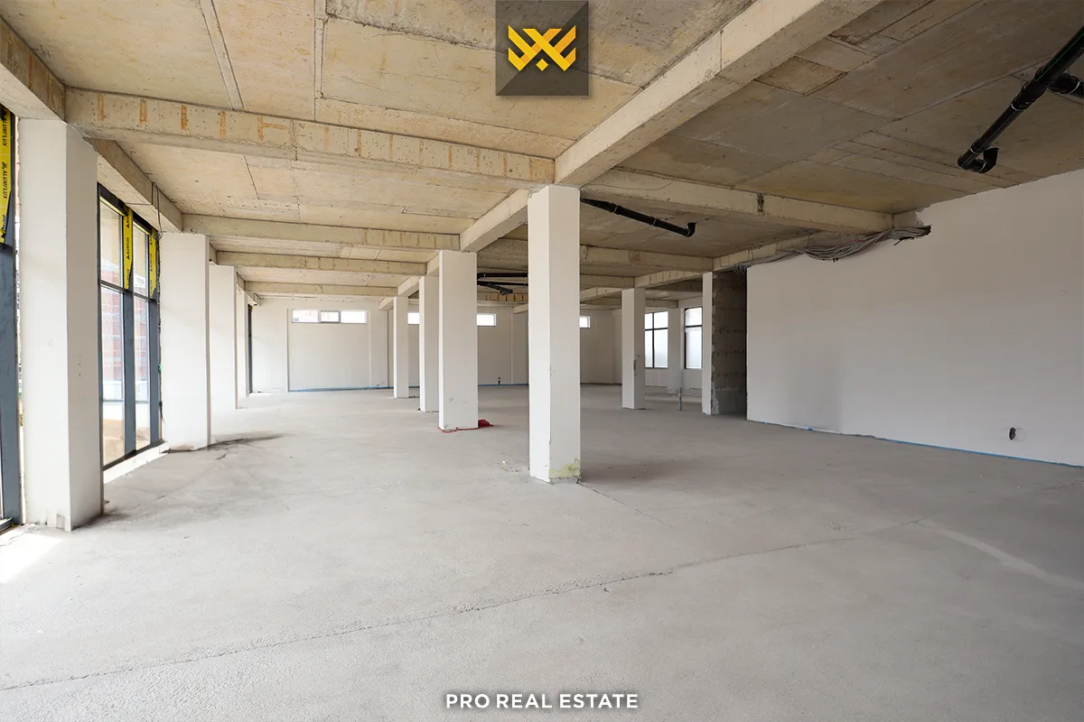 Lokal 550m² me #QIRA në Dragodan