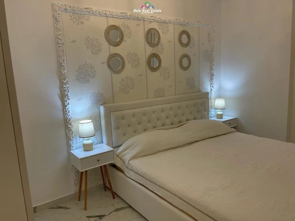 Apartament me qera 1+1 Tek 21-Dhjetori (ID B210154) Tirane