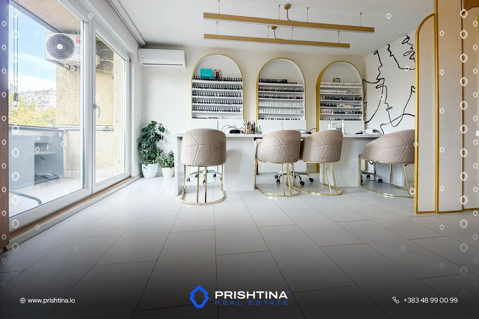 Biznes në shitje 44m² në Qendër