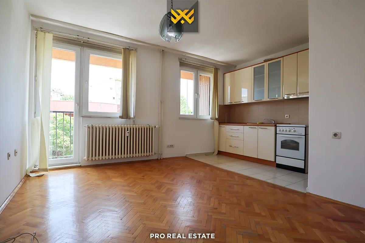 Banesë 75m² me #QIRA në Ulpianë