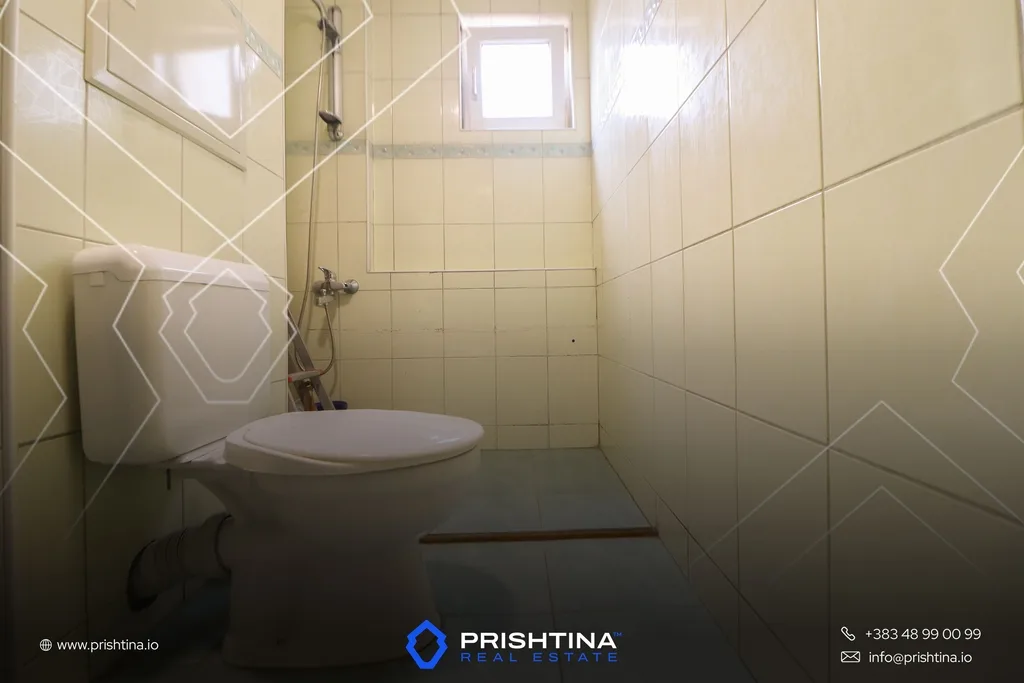 Banesë në shitje 60m² në Ulpianë