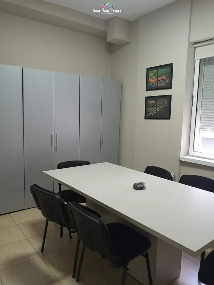 Zyre Me Qera Ne Bllok (ID BZ2409) Tirane
