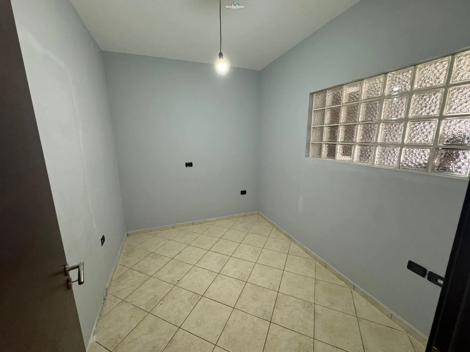 Apartament me Qera 1+1+studio tek Sheshi Willson (ID B210787) Tirane