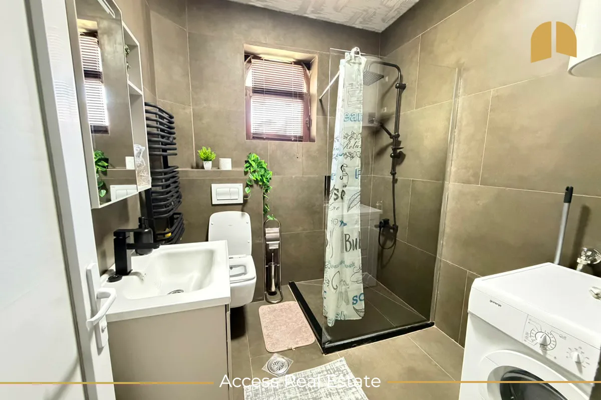 Kati i shtëpisë me QIRA – 2 dhoma gjumi – Arbëri