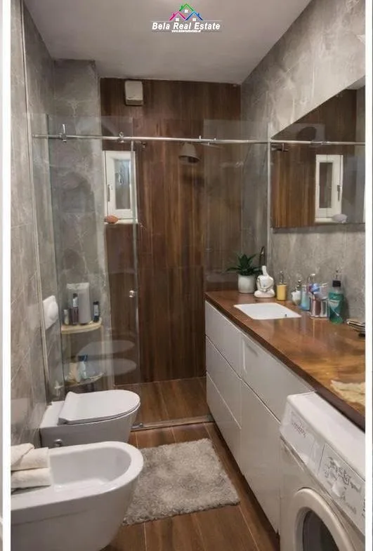 Apartament Me Qera 2+1 Tek Kompleksi Golden Park (ID B2201670) Tirane