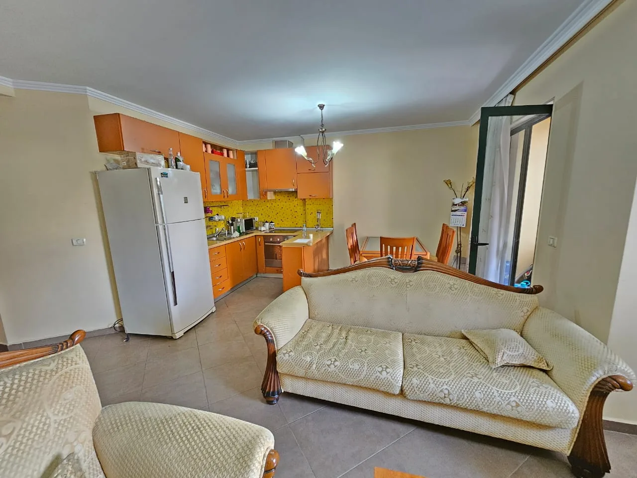 Apartament Me Qera 3+1+2 Rruga e Kavajes (ID B230153) Tirane.