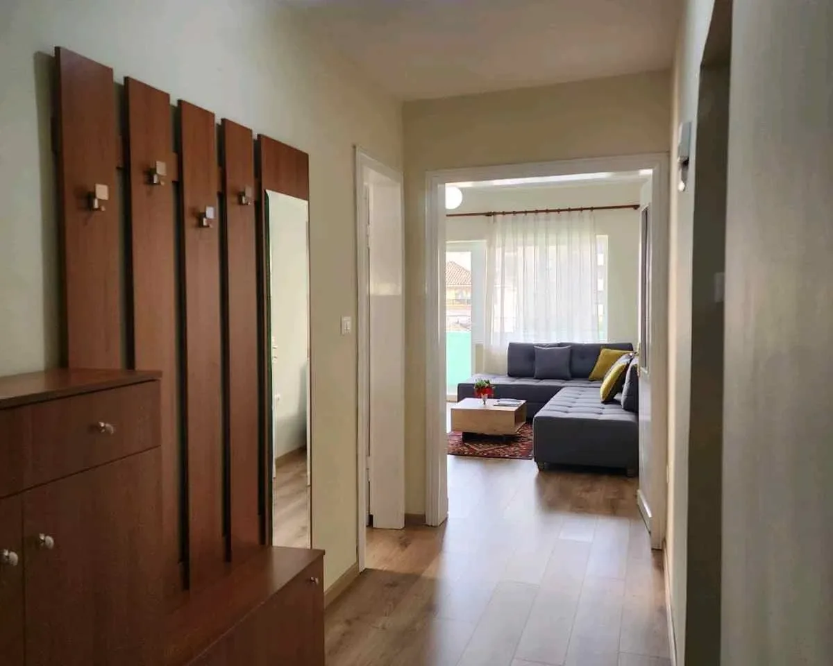 Apartament Me Qera 1+1 Ne Qender (ID B211405) Tirane