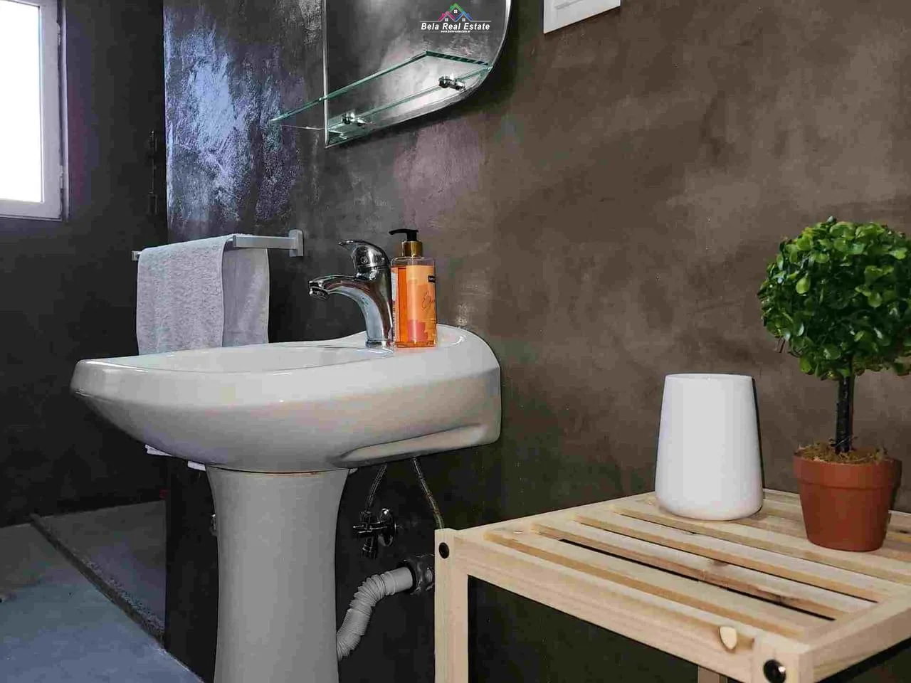 Apartament Me Qera 1+1 Ne Qender (ID B211405) Tirane