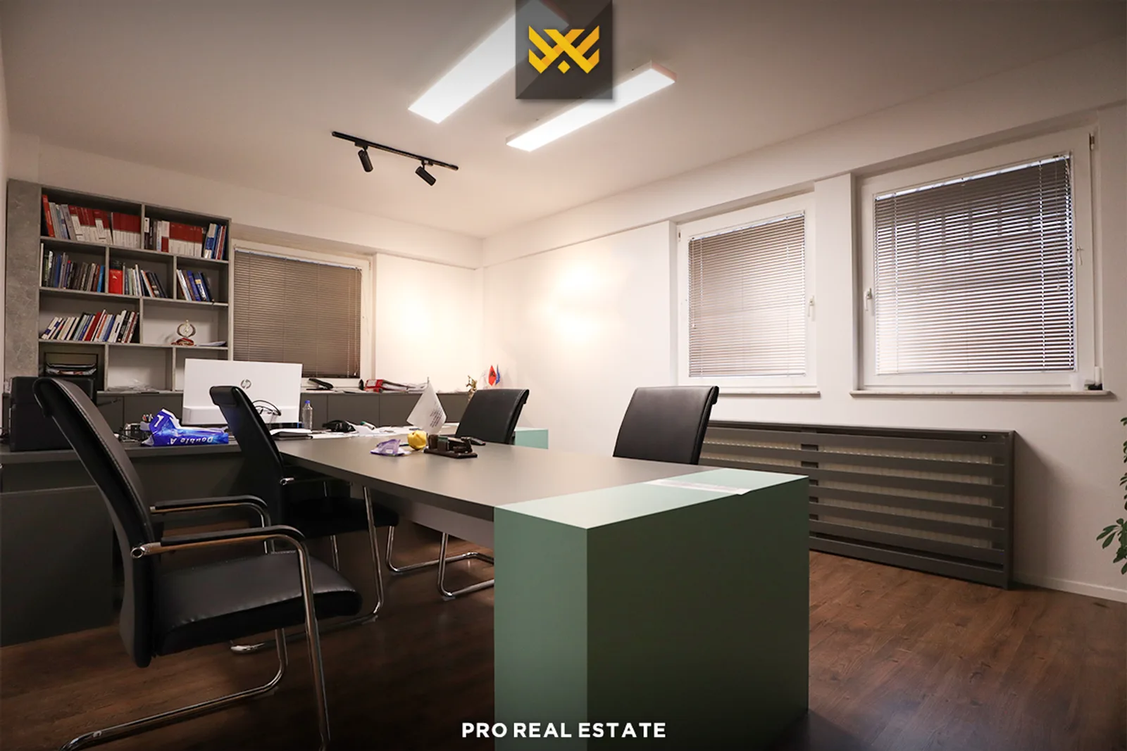 Banesë – Zyre 162m² në #SHITJE në Qendër.