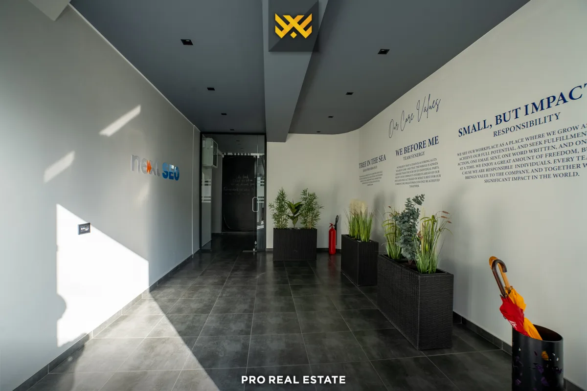 Objekt 650m² me #QIRA në Aktash