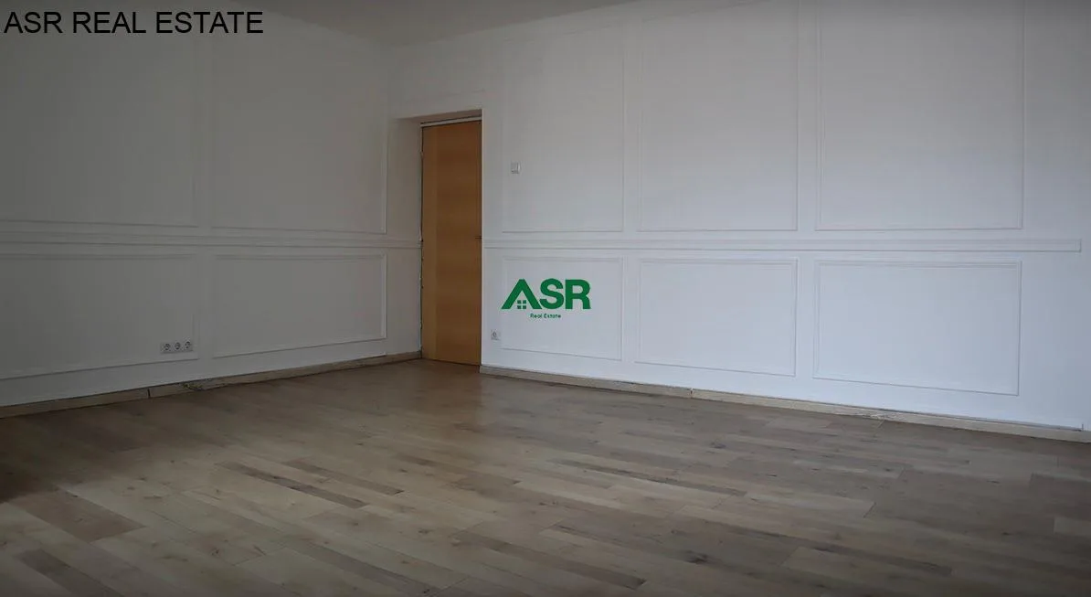 #ID:3133 Banesë/Zyre 72m2 me #qira në Qendër të Prishtinës, Rr. Rexhep Luci