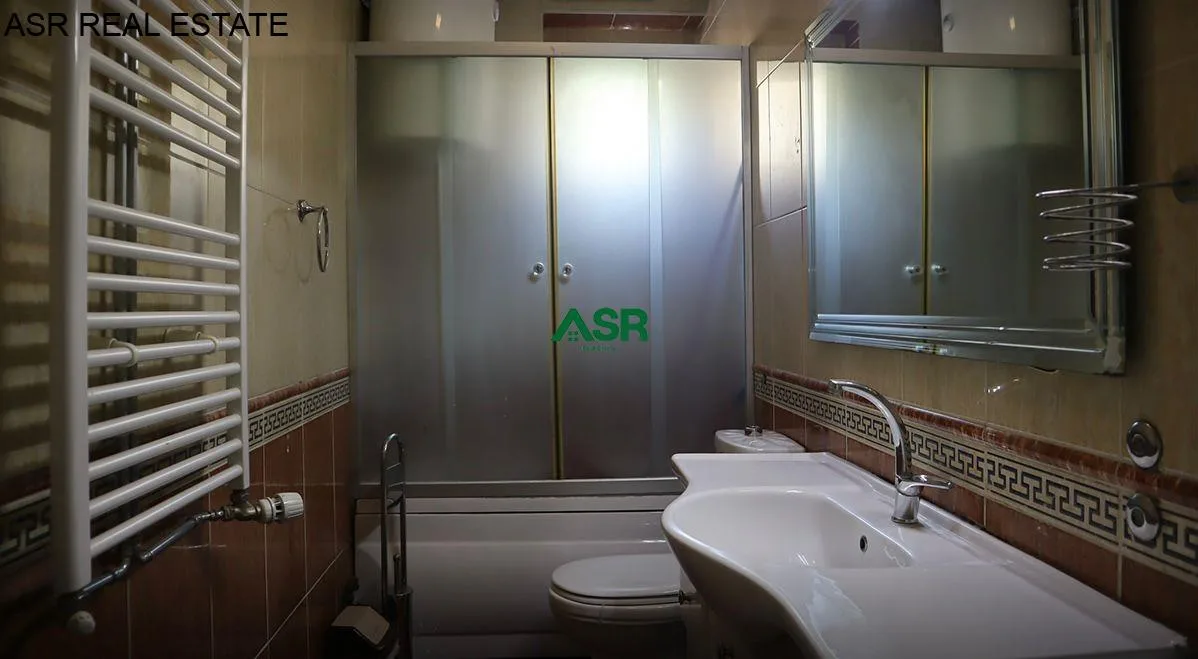 #ID:3133 Banesë/Zyre 72m2 me #qira në Qendër të Prishtinës, Rr. Rexhep Luci
