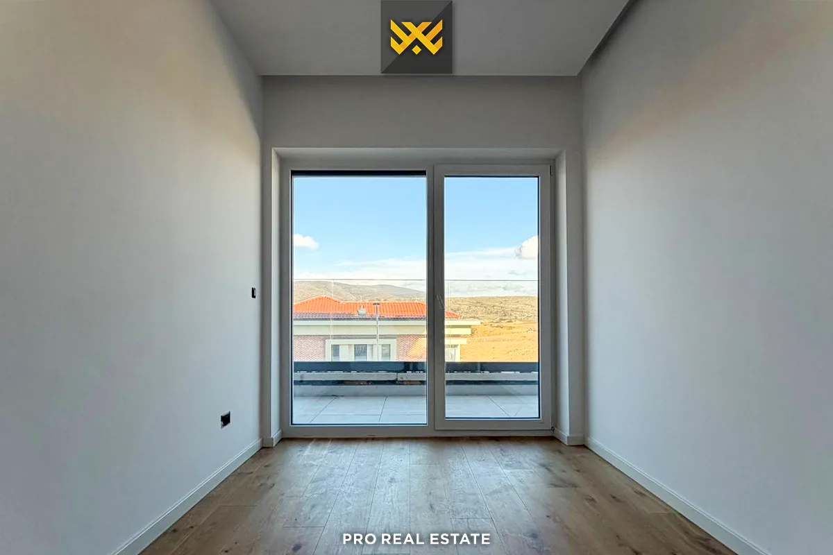 Banesë / Zyrë 98m² + 81m² me #QIRA në Lagjen Marigona Hill