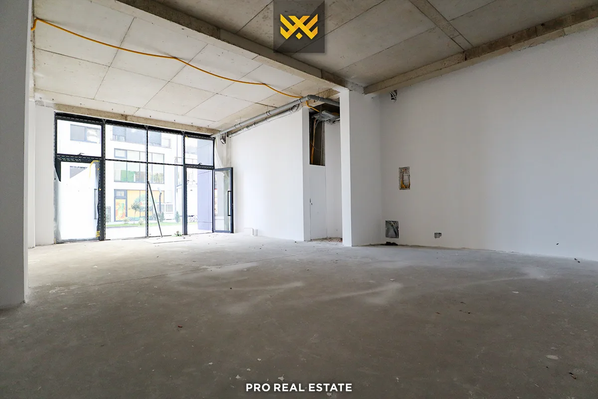Lokal  80.42m² me #QIRA në Aktash