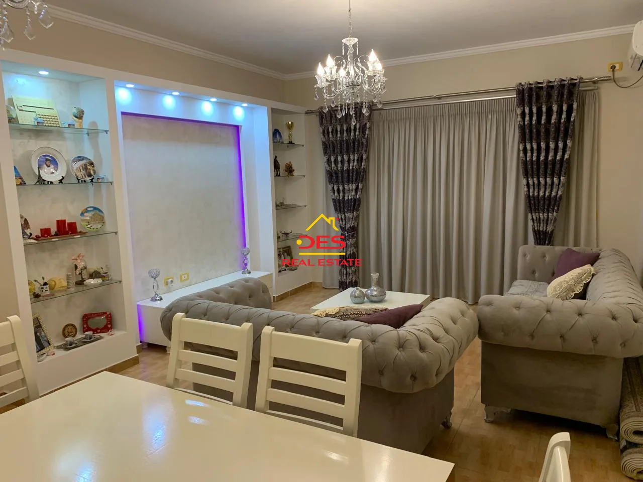 Jepet me qira apartament 2+1 në lagjen ‘kongresi elbasanit’, elbasan.