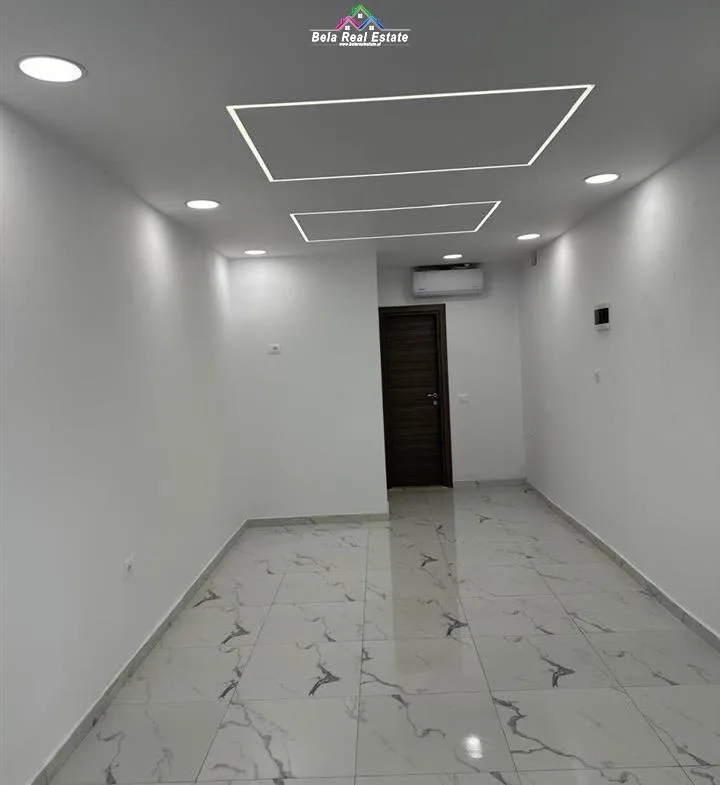 Dyqan Me Qera Prane Rruges Se Elbasanit (ID BD21571) Tirane