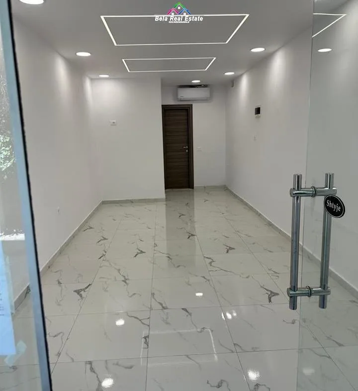 Dyqan Me Qera Prane Rruges Se Elbasanit (ID BD21571) Tirane