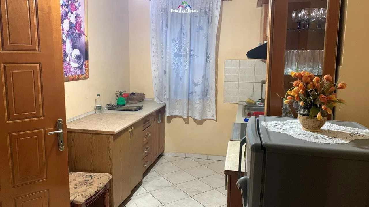 Apartament Me Qera 2+1 tek Rruga Bardhyl (ID B221287) Tirane