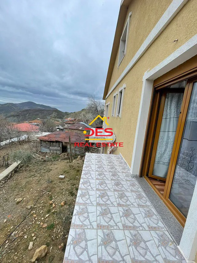 Shitet shtëpi private 2 katëshe në tërbaç, elbasan