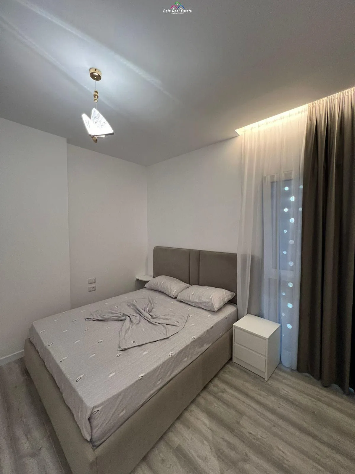 Apartament Me Qera 2+1+ Post Parkim Tek 5 Maji ( ID B2201753) Tirane