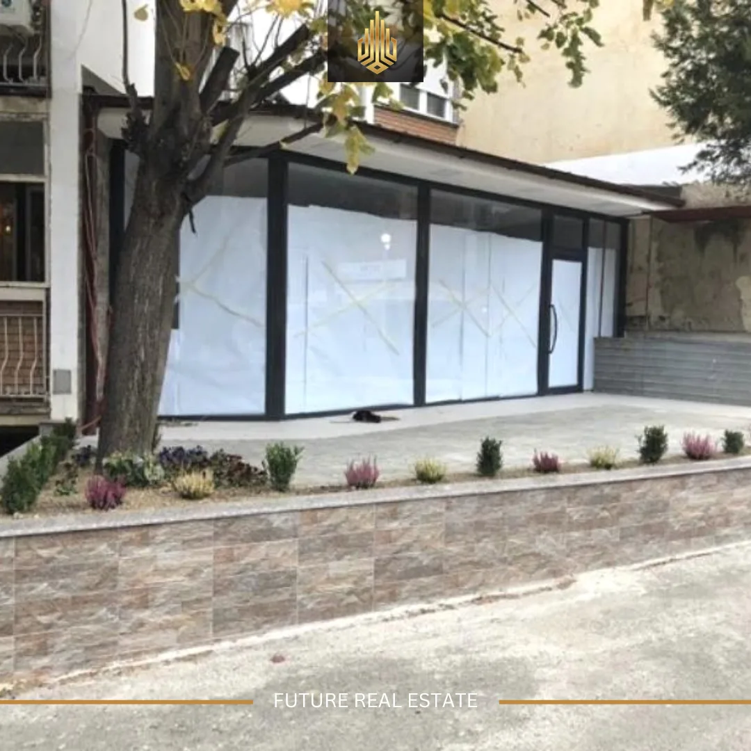 Lokal me QERA/48.04m²