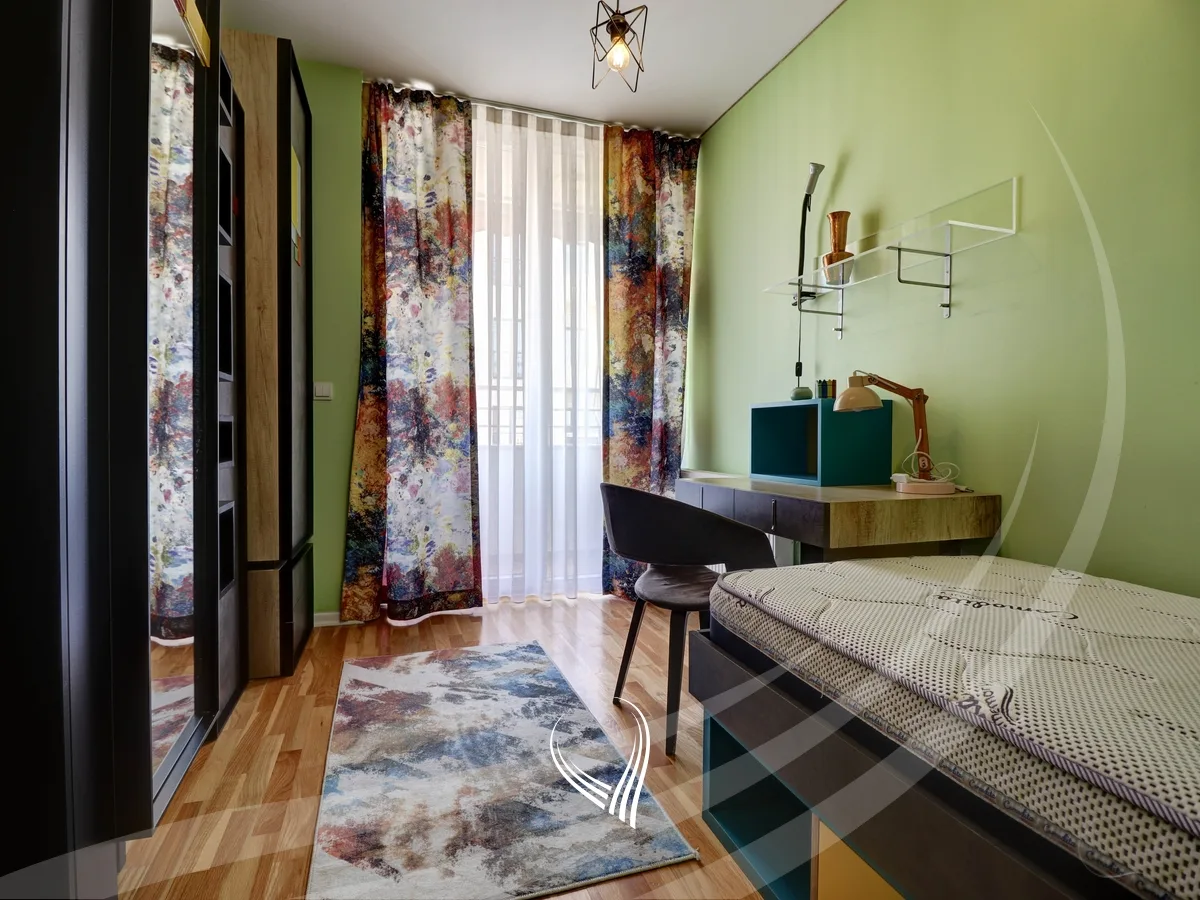 Duplex Penthouse 290m² me qira – Prishtina Stars - Aktash