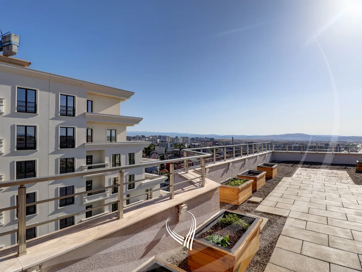 Duplex Penthouse 290m² me qira – Prishtina Stars - Aktash