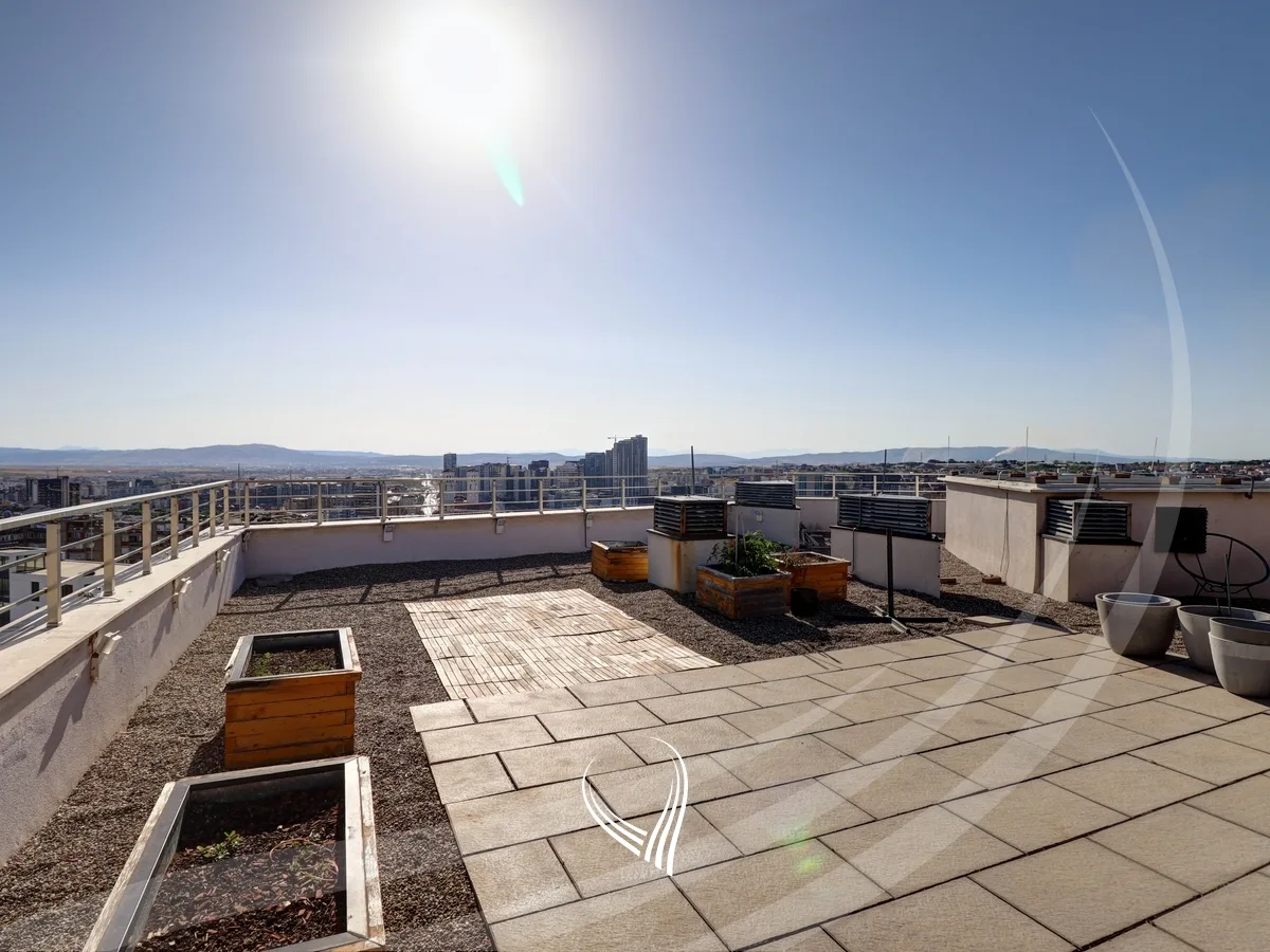 Duplex Penthouse 290m² me qira – Prishtina Stars - Aktash
