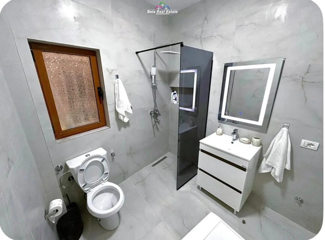 Apartament Me Qera 2+1 ne Qender (ID B221382) Tirane