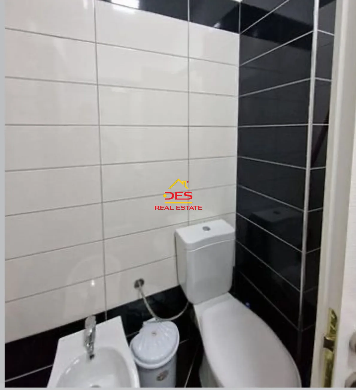 JEPET ME QIRA APARTAMENT 1+1 NË UJI TË FTOHTË ,VLORË – ME PAMJE NGA DETI 📍 Pranë Hotel Liro